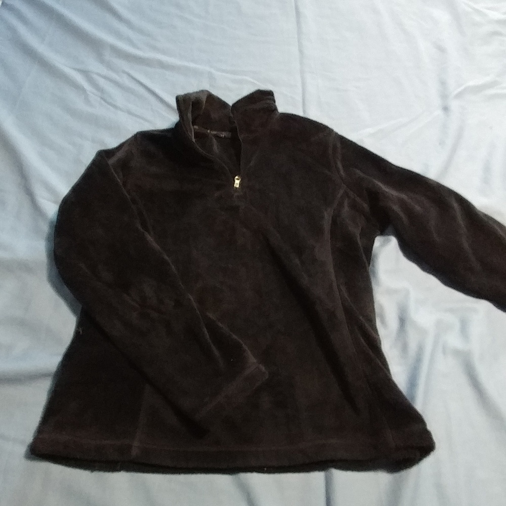 Lands End black pullover